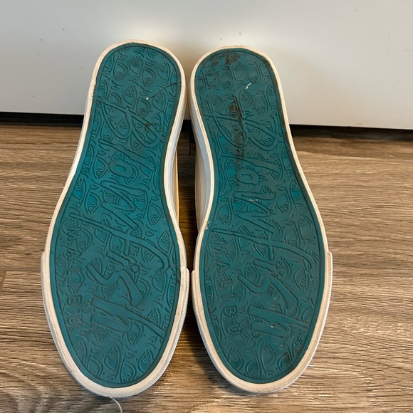 Blowfish Malibu White sneakers size 6 - Picture 6 of 6